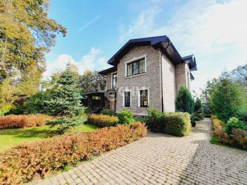 дом на  деревня Климотино