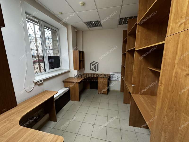 помещение под торговую площадь на улице Белинского