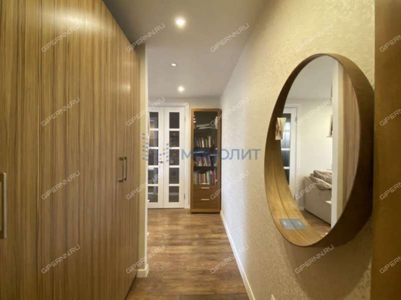 трёхкомнатная квартира на улице Галкина дом 13 город Дзержинск