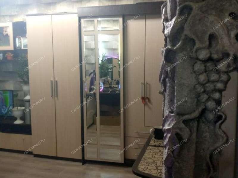 трёхкомнатная квартира на Молодёжной улице дом 16 село Ярымово