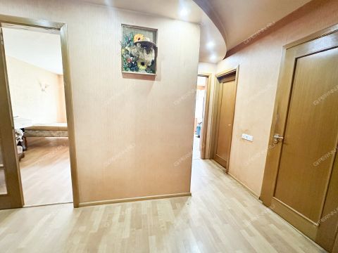 2-komnatnaya-ul-gornaya-d-11-k2 фото