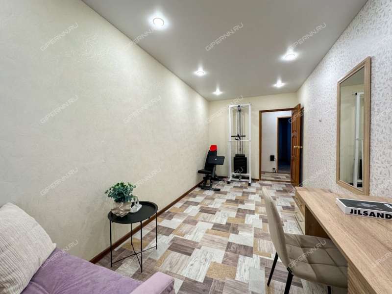 трёхкомнатная квартира на улице Маршала Жукова дом 2