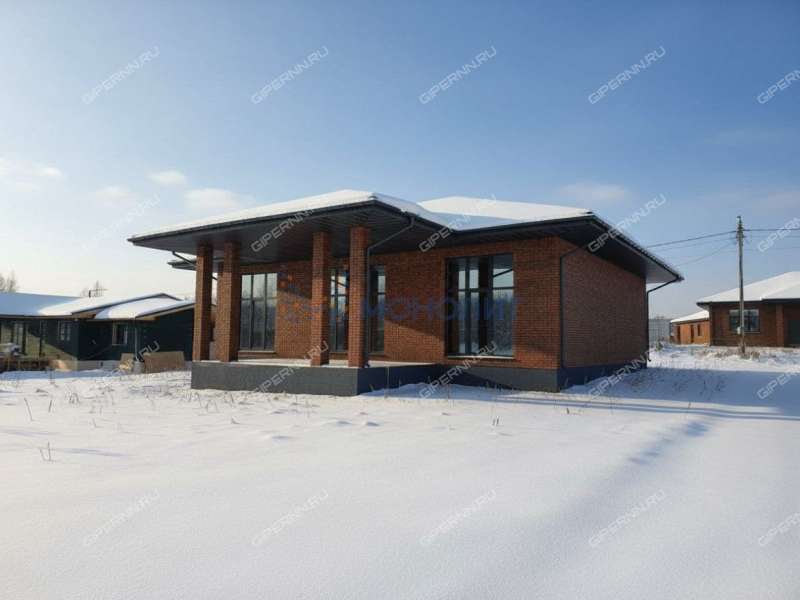 дом на улице Счастливая село Елховка