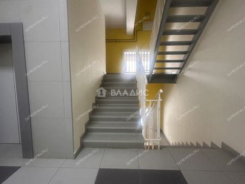 2-komnatnaya-prosp-gagarina-d-36-k4 фото