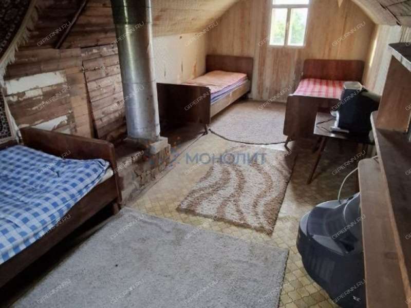 дом на Центральной улице деревня Хабарское