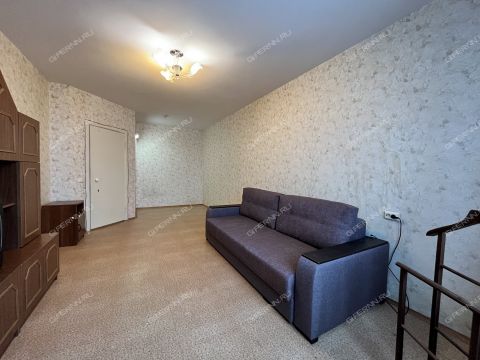 1-komnatnaya-ul-verhnepecherskaya-d-15-k1 фото