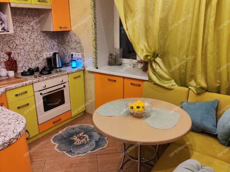 трёхкомнатная квартира на Берёзовской улице дом 94