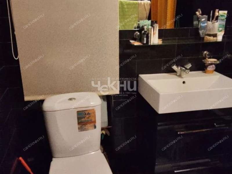 двухкомнатная квартира на улице Козицкого дом 6