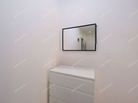 1-komnatnaya-ul-efremova-d-3 фото