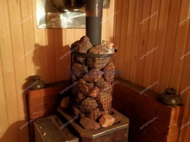 дом на Центральной улице село Спасское