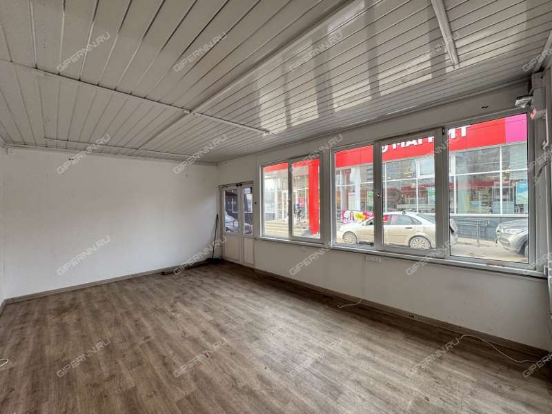 готовый бизнес шаурмичный или фруктовый ларек земля в аренде пролонгация каждый год аренда 25 т р  площадь 44 метра можно увеличить на 10 метров в Нижегородском районе Нижнего Новгорода