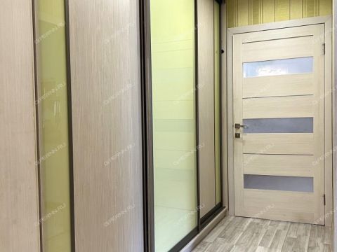 3-komnatnaya-ul-arkadiya-gaydara-d-26 фото