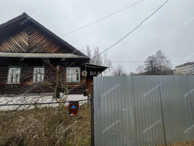 дом на улице Калинина город Семёнов