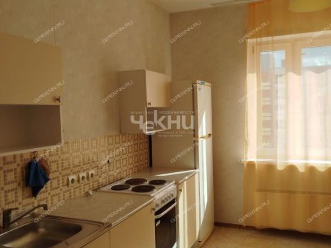2-komnatnaya-ul-rodionova-d-29 фото