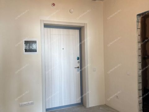 1-komnatnaya-ul-akademika-chazova-d-3 фото