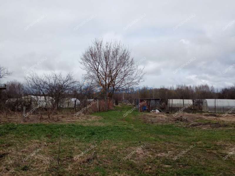 дача на Центральной улице село Лакша