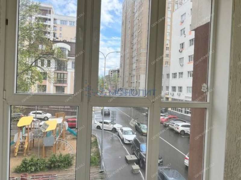 помещение под офис, недвижимость под образовательные учреждения на Славянской улице