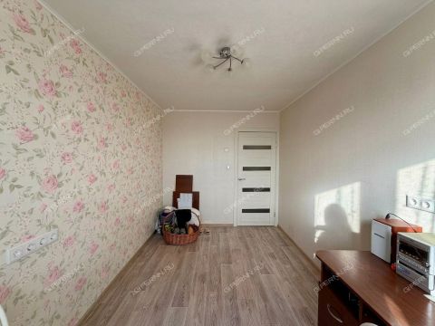 2-komnatnaya-ul-sergeya-akimova-d-17 фото