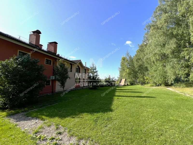 здание под коммерческую недвижимость на Альпийская село Шава