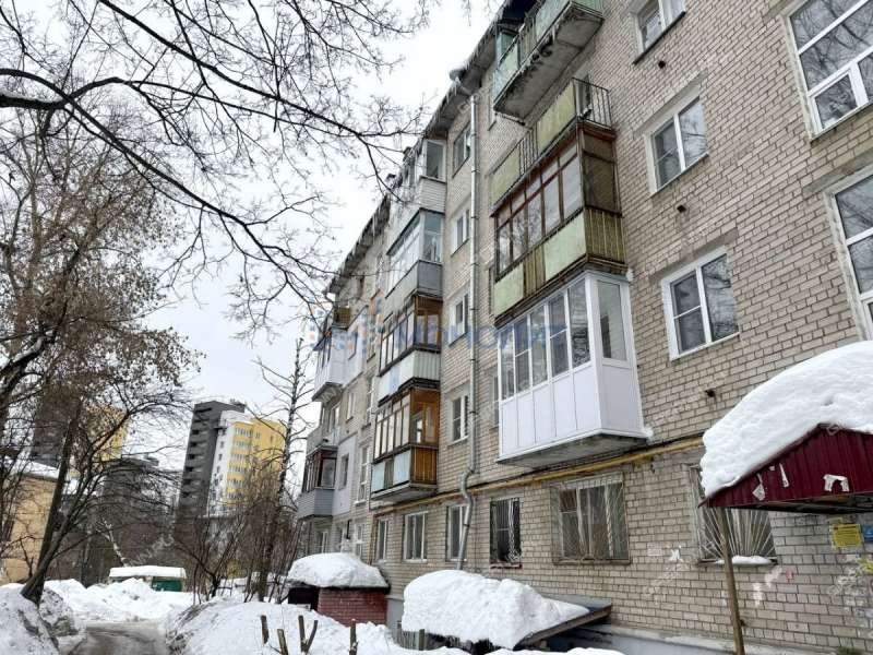 трёхкомнатная квартира на Ошарской улице дом 94