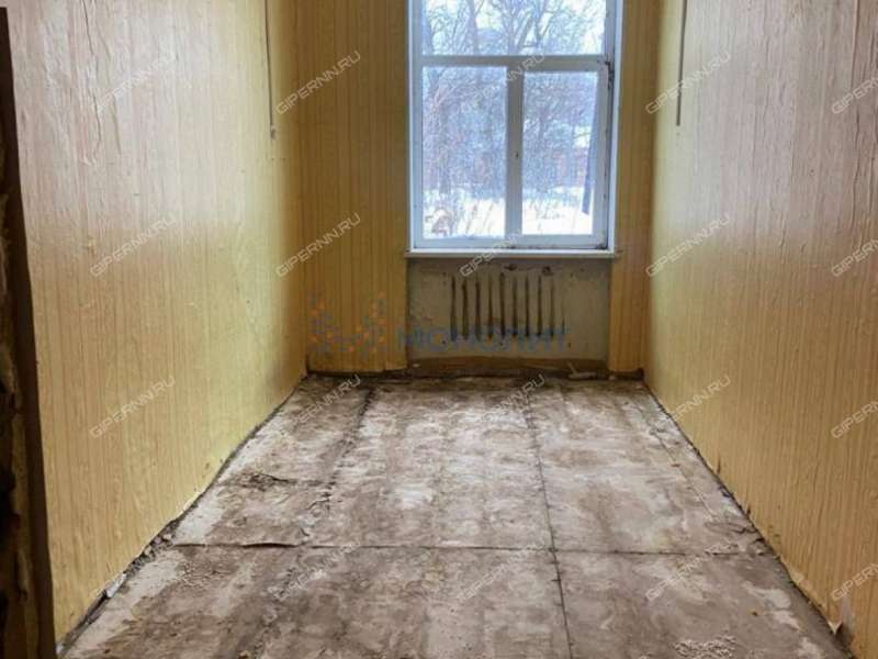 здание под недвижимость под образовательные учреждения на улице Мира село Арапово