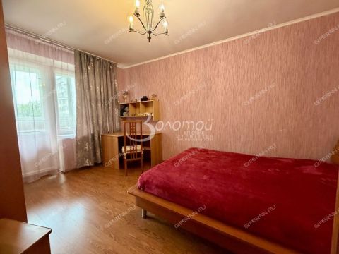 4-komnatnaya-ul-kerchenskaya-d-14a фото