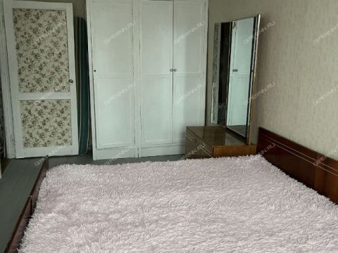 2-komnatnaya-ul-lomonosova-d-13 фото