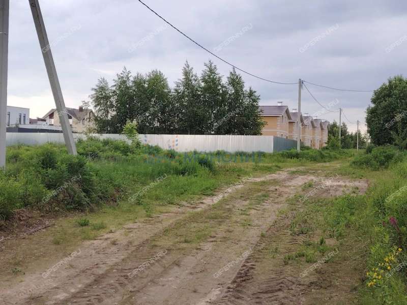 земельный участок 9,2 сотки - село Большая Ельня