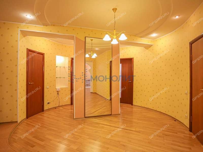 трёхкомнатная квартира в Обозном переулке дом 2