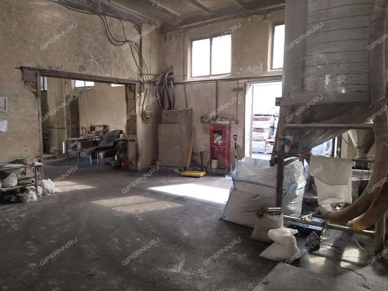 помещение под склад на Зайцева ул, д.31