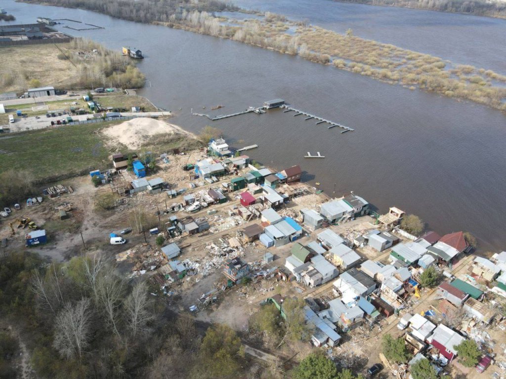 Незаконную канализацию обнаружили на лодочной станции в Нижнем Новгороде