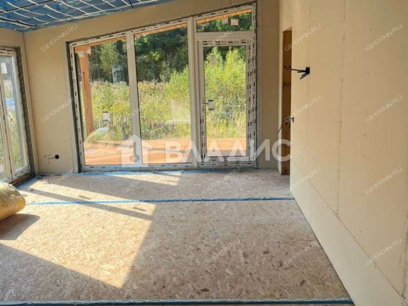 дом на улице Вологодская коттеджный посёлок Авангард