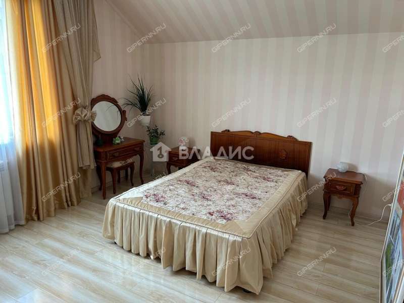 дом на улице Большая Дорога село Вязовка