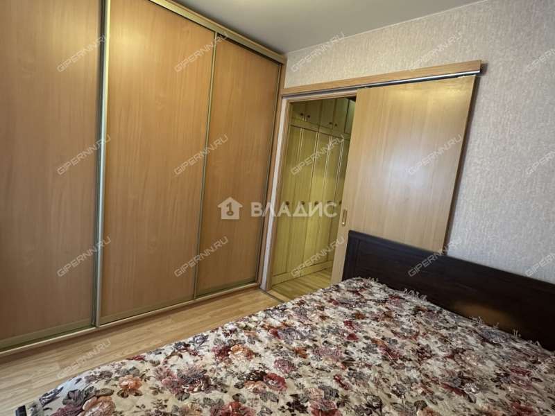 трёхкомнатная квартира на улице Сергея Акимова дом 57