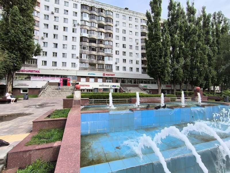 помещение под торговую площадь на Маршала Рокоссовского ул, д. 17