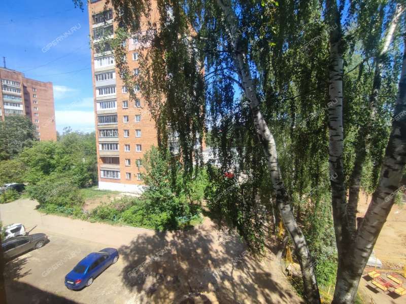 двухкомнатная квартира в 2-м микрорайоне дом 6 город Кстово