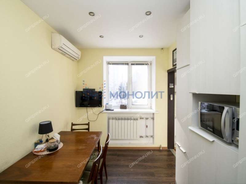 четырёхкомнатная квартира на улице Сурикова дом 16