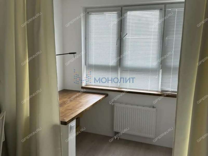 четырёхкомнатная квартира на улице Романтиков дом 15