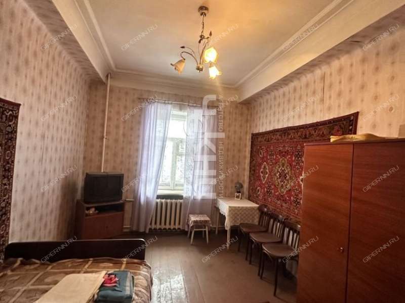 трёхкомнатная квартира на проспекте Гагарина дом 14