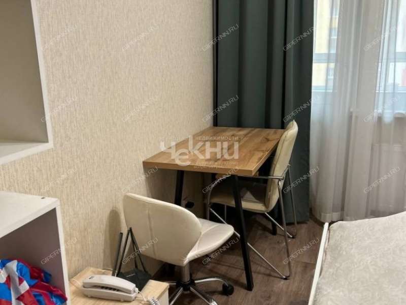 однокомнатная квартира на улице Романтиков дом 1