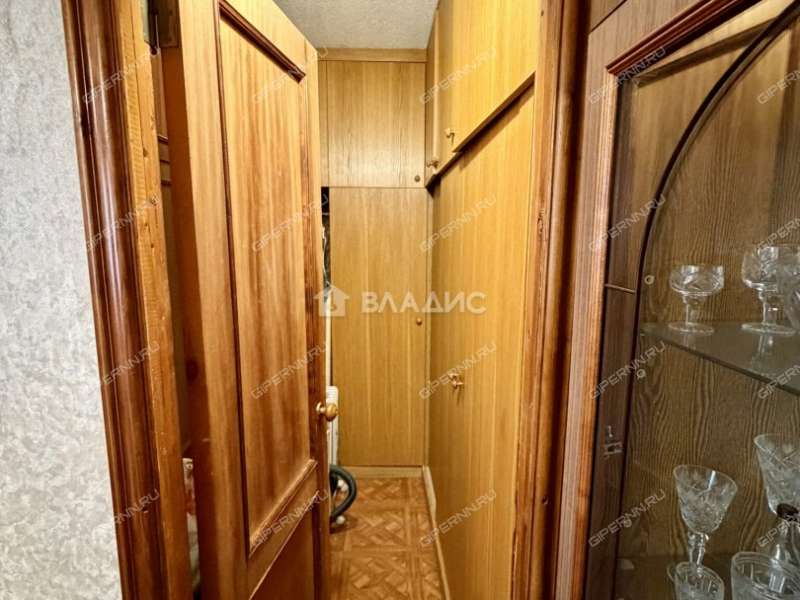 двухкомнатная квартира на улице Ванеева дом 98 к2