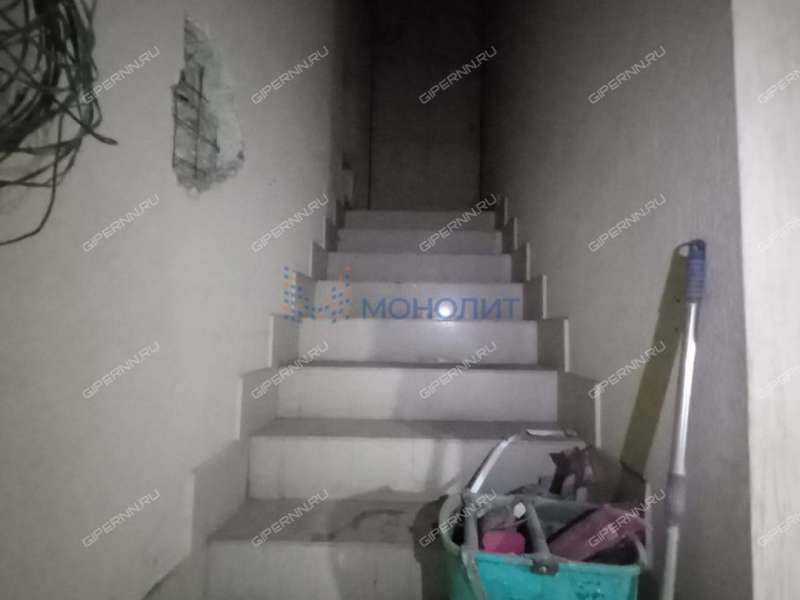 помещение под торговую площадь, недвижимость под общепит на Ошарской улице