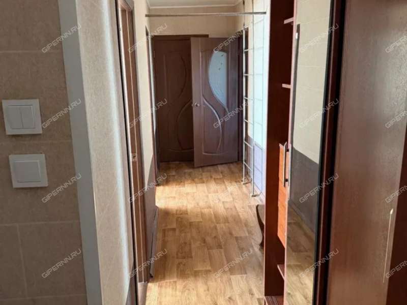 трёхкомнатная квартира на улице Голубева дом 6