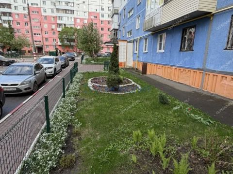 1-komnatnaya-ul-verhnepecherskaya-d-7-k1 фото