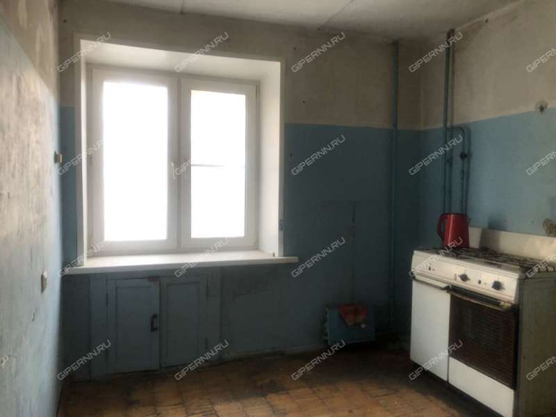 четырёхкомнатная квартира на проспекте Гагарина дом 103