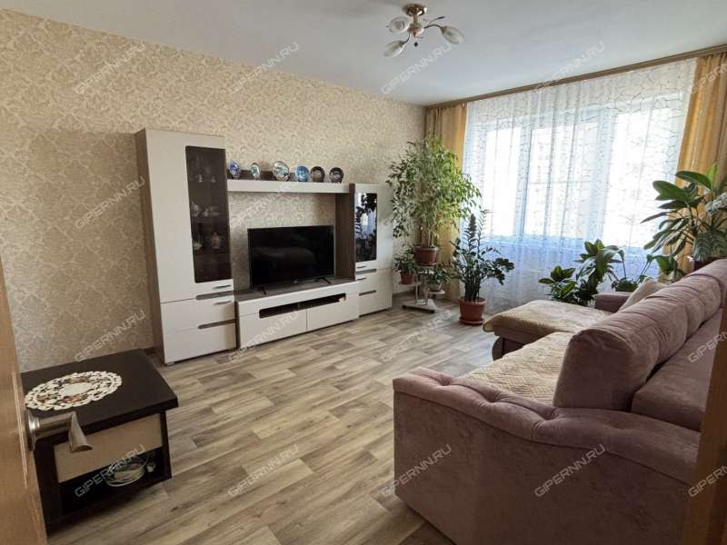 двухкомнатная квартира на улице Академика Сахарова дом 105