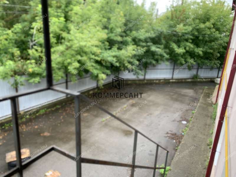 здание под офис, торговую площадь на Клубной улице деревня Новоликеево