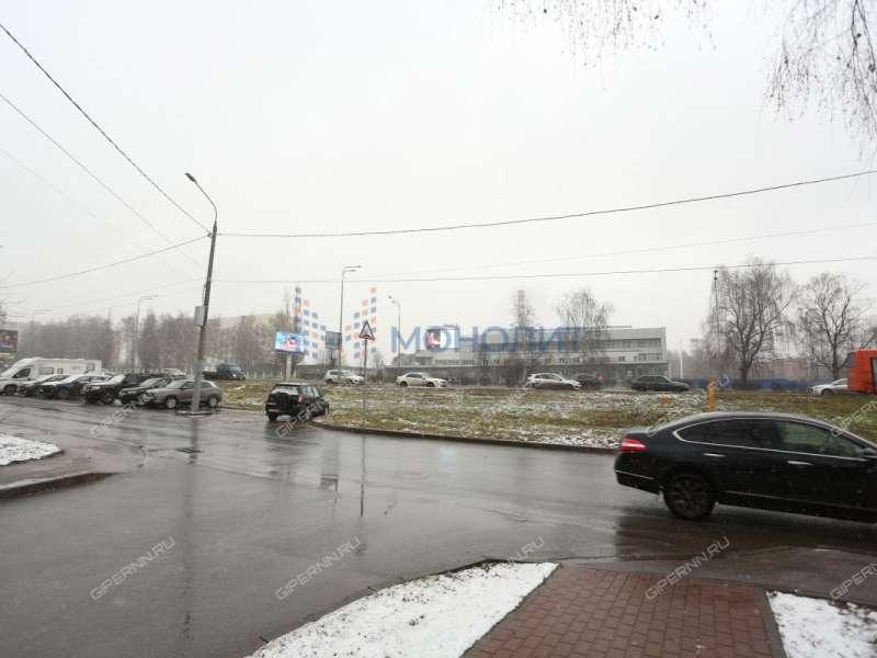 помещение под помещение свободного назначения, недвижимость под салоны красоты на улице Родионова