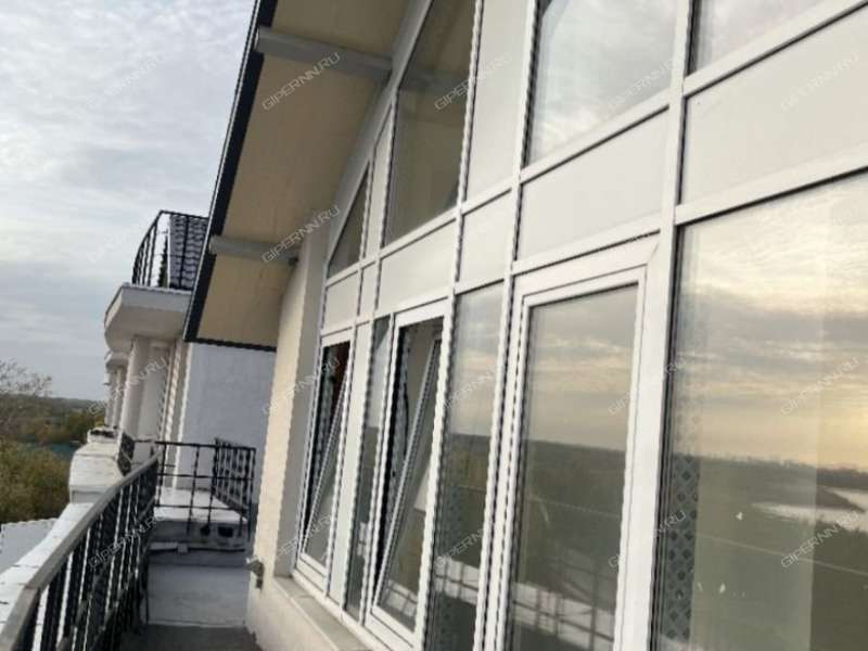 трёхкомнатная квартира на улице Ленина дом 58А город Бор