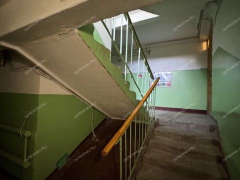 1-komnatnaya-ul-marshala-zhukova-d-10 фото